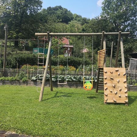 Glamping Naselje Zeleni Turizem Hotel Makole Buitenkant foto